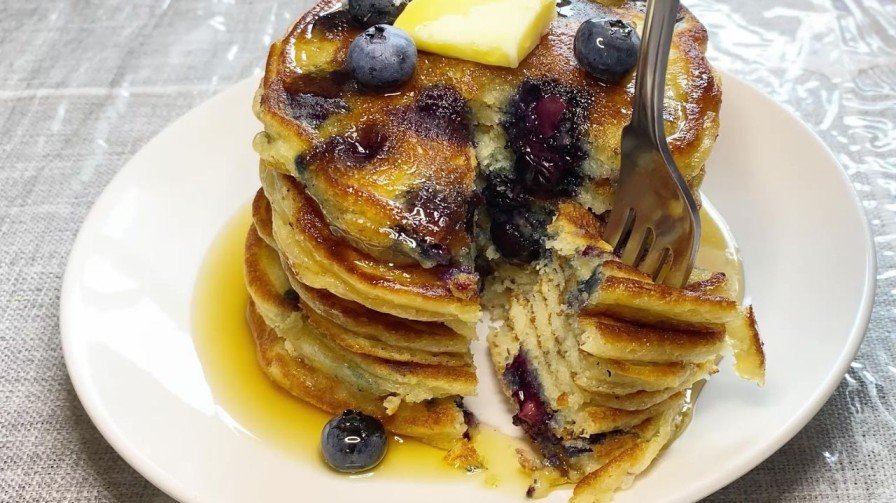 Blueberry Pancakes2-MoveYuhHand